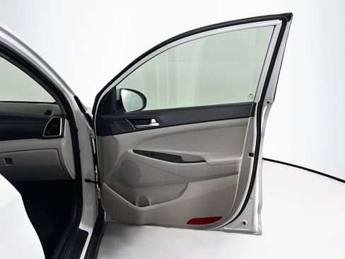 Used 2019 Hyundai Tucson Value image 30