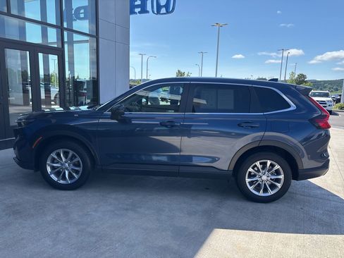 Used 2023 Honda CR-V EX image 8