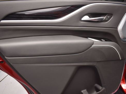 Certified 2023 Cadillac Escalade V w/ LPO, ONYX Package image 22