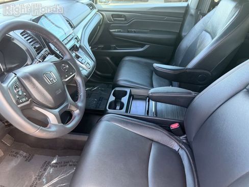 Used 2024 Honda Odyssey Sport image 16
