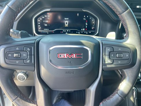 Used 2024 GMC Sierra 1500 AT4X image 16