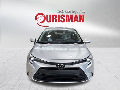 Used 2026 Toyota Corolla LE image 6