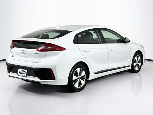 Used 2019 Hyundai Ioniq Plug-In Hybrid FWD image 15