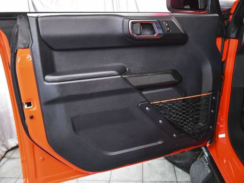 Used 2023 Ford Bronco Raptor AWD/4WD image 10