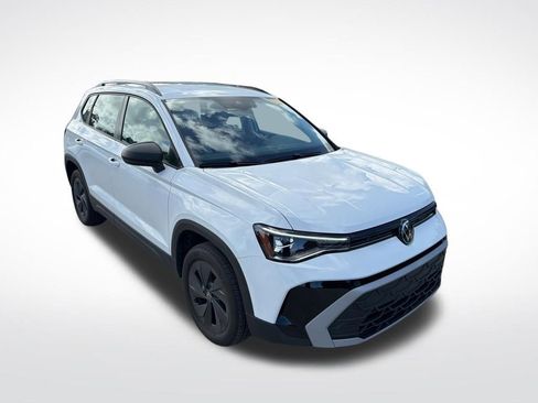 Used 2025 Volkswagen Taos S image 3