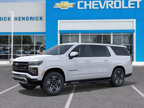 New 2026 Chevrolet Suburban Z71 w/ Comfort Package image 3