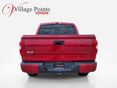 Used 2018 Toyota Tundra Limited w/ Limited Premium Package AWD/4WD image 4