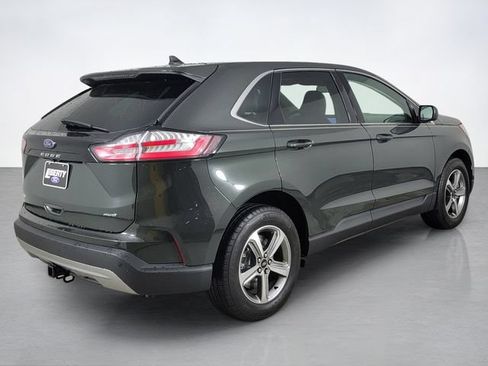 Certified 2024 Ford Edge SEL w/ Convenience Package AWD/4WD image 3