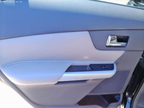 Used 2011 Ford Edge Limited w/ 301A Rapid Spec Order Code FWD image 18