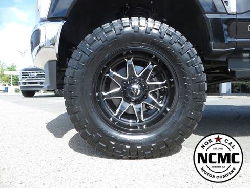 Used 2024 Ford F250 Lariat image 10