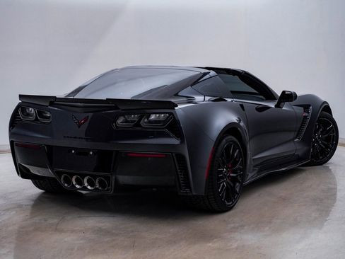 Used 2017 Chevrolet Corvette Z06 w/ Battery Protection Package image 13