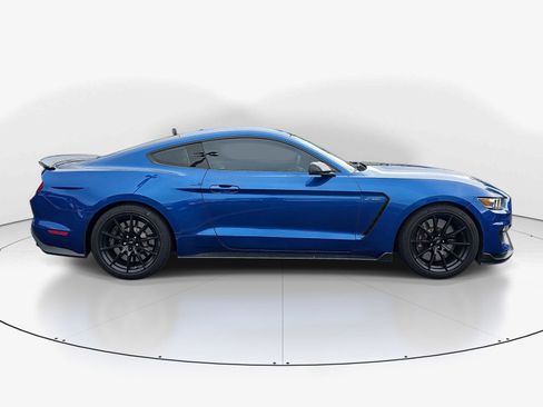 Used 2017 Ford Mustang Shelby GT350 w/ Electronics Package RWD image 2
