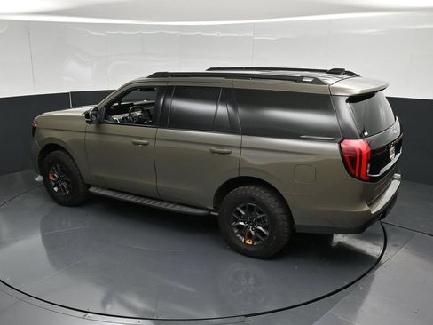 Used 2025 Ford Expedition Tremor AWD/4WD image 48