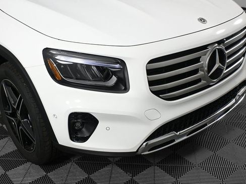 New 2026 Mercedes-Benz GLB 250 image 36