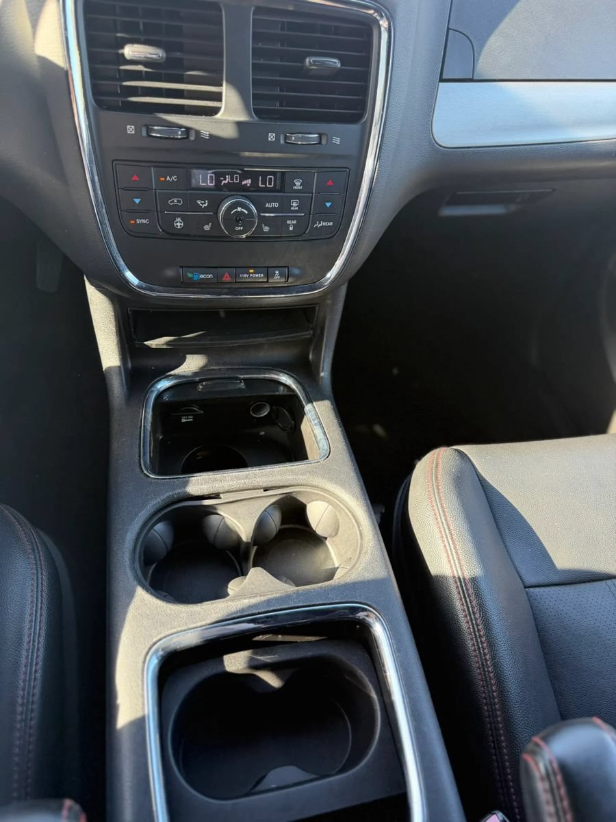 Used 2019 Dodge Grand Caravan GT FWD image 27