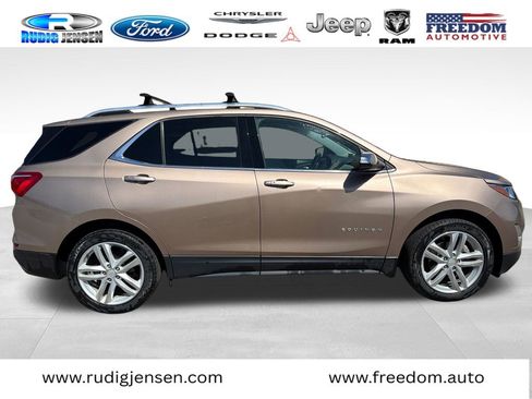 Used 2018 Chevrolet Equinox Premier AWD/4WD image 6