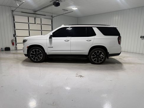 Used 2024 Chevrolet Tahoe RST w/ Luxury Package AWD/4WD image 3