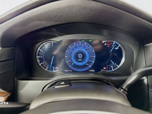 Used 2020 Cadillac Escalade ESV Premium Luxury RWD image 4