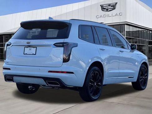 New 2024 Cadillac XT6 Sport w/ LPO, ONYX Package image 6