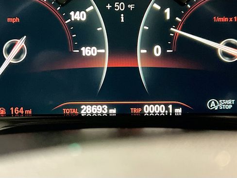 Used 2018 BMW 540i image 8