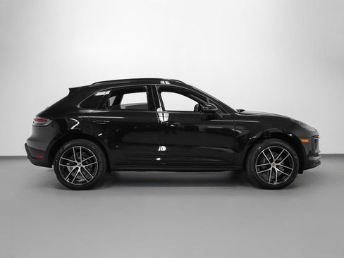 New 2026 Porsche Macan image 13