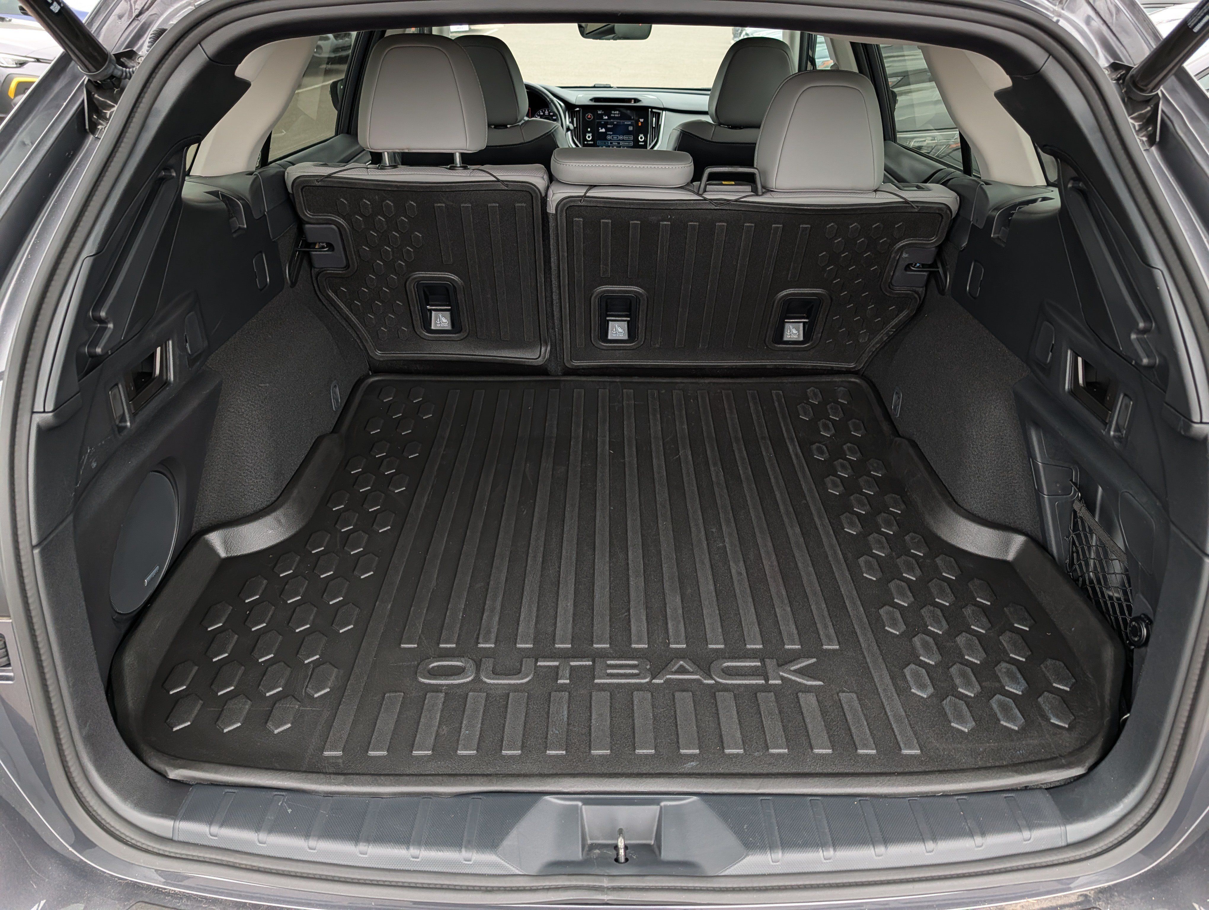 Used 2023 Subaru Outback Limited XT AWD/4WD image 18