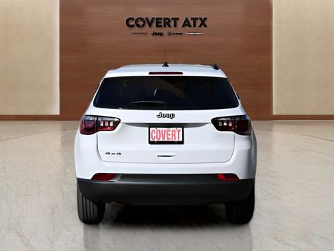 New 2026 Jeep Compass Latitude AWD/4WD image 4