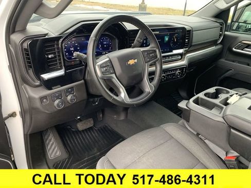 Certified 2025 Chevrolet Silverado 2500 LT w/ Convenience Package image 10