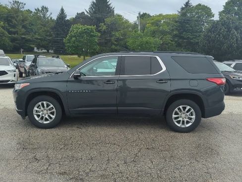 Used 2019 Chevrolet Traverse LT AWD/4WD image 2