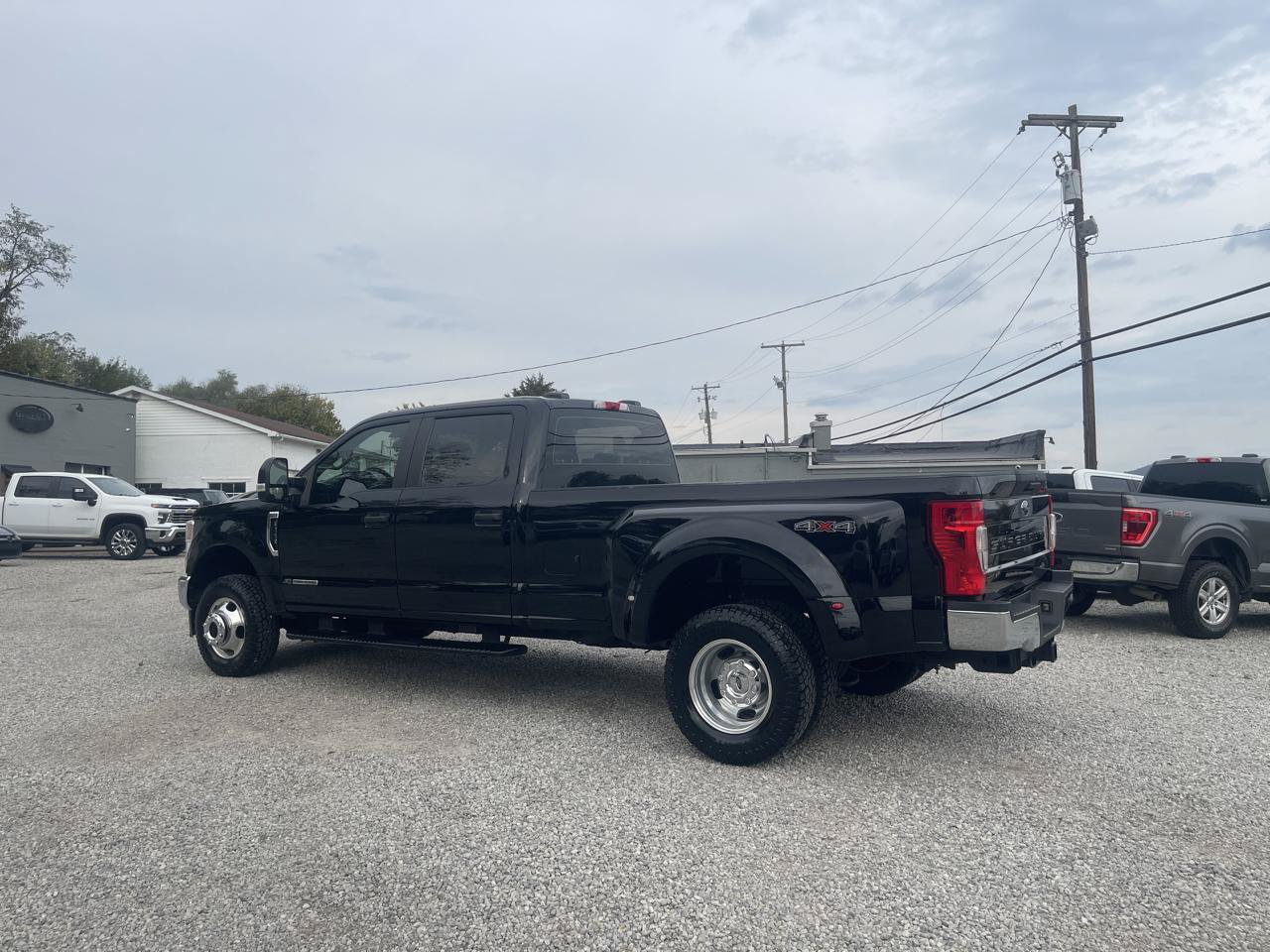 Used 2022 Ford F350 XL w/ STX Appearance Package AWD/4WD image 7