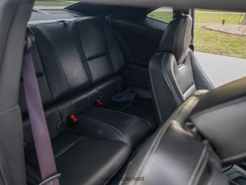 Used 2010 Chevrolet Camaro SS image 38