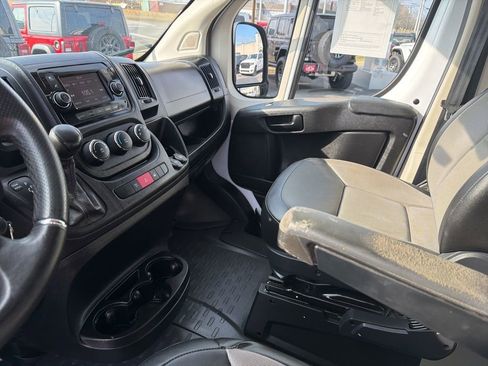 Used 2021 RAM ProMaster 2500 image 34