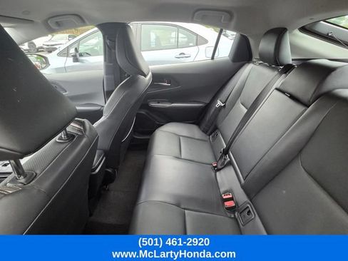 Used 2025 Toyota Prius XLE FWD image 9