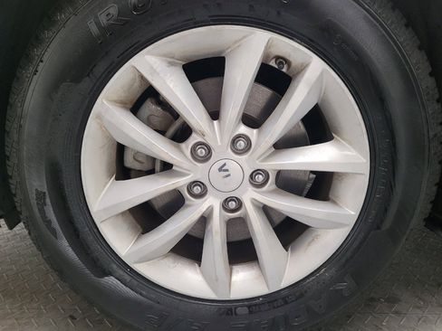 Used 2018 Kia Sorento FWD image 31