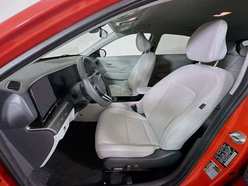 Certified 2025 Hyundai Kona SEL image 20