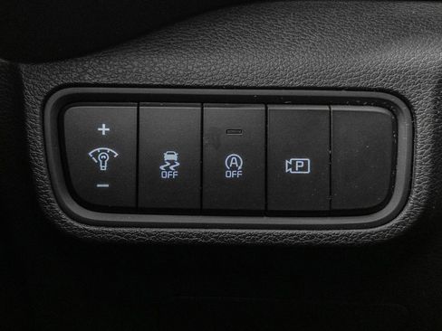 Used 2023 Kia Soul GT-Line image 19