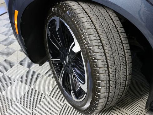 Used 2025 Cadillac Escalade IQ Sport 2 image 47