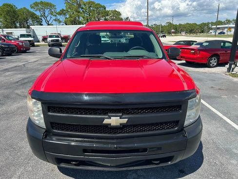 Used 2011 Chevrolet Silverado 1500 W/T image 9