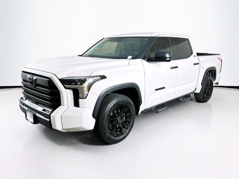 Used 2023 Toyota Tundra SR5 RWD image 3