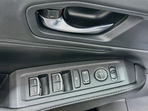 Used 2023 Honda Accord Sport image 15