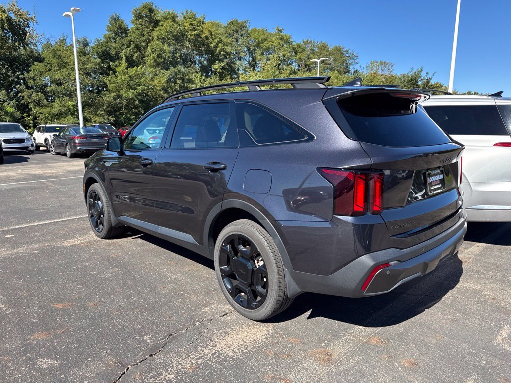 Used 2025 Kia Sorento X-Line EX AWD/4WD image 10