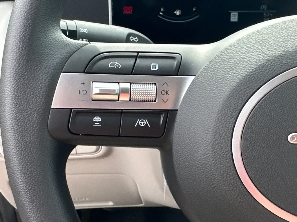 Certified 2026 Hyundai Tucson SE FWD image 23