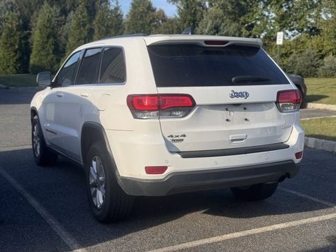 Used 2022 Jeep Grand Cherokee Laredo E image 8