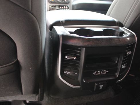 Used 2020 RAM 1500 Big Horn AWD/4WD image 13