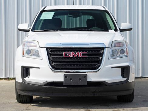 Used 2017 GMC Terrain SLE image 6