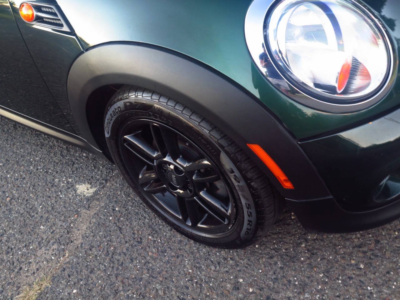Used 2015 MINI Cooper Convertible FWD image 32