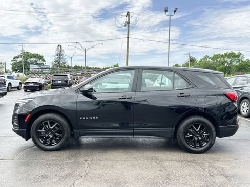 Used 2023 Chevrolet Equinox LS AWD/4WD image 6