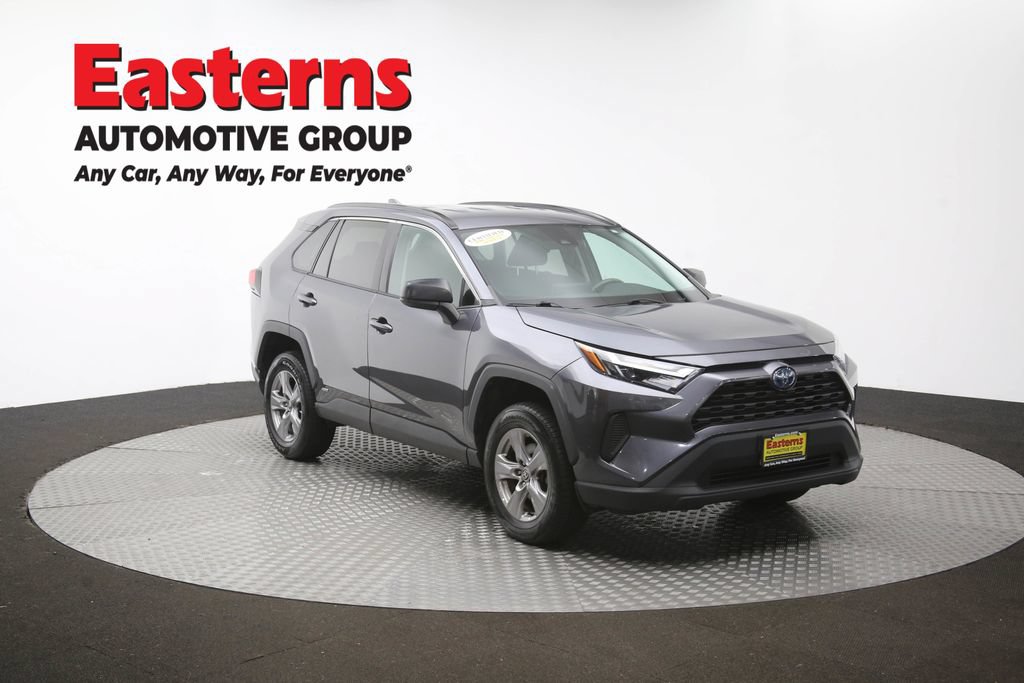 Used 2023 Toyota RAV4 LE AWD/4WD image 49