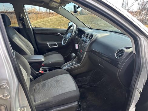 Used 2015 Chevrolet Captiva Sport LS image 9