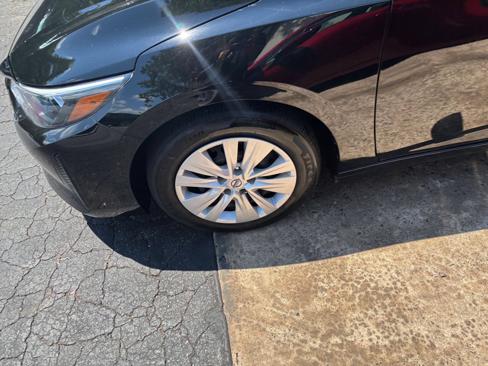 Used 2025 Nissan Sentra S FWD image 27